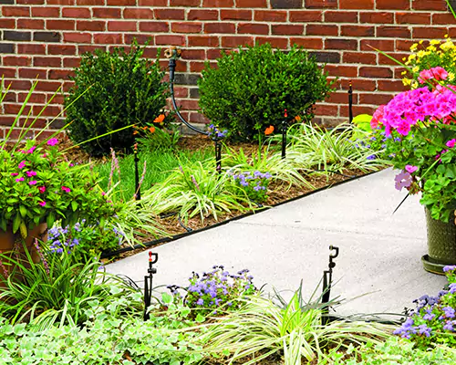 Пластиковая грядка — это разновидность приподнятой грядки, изготовленной из пластика.